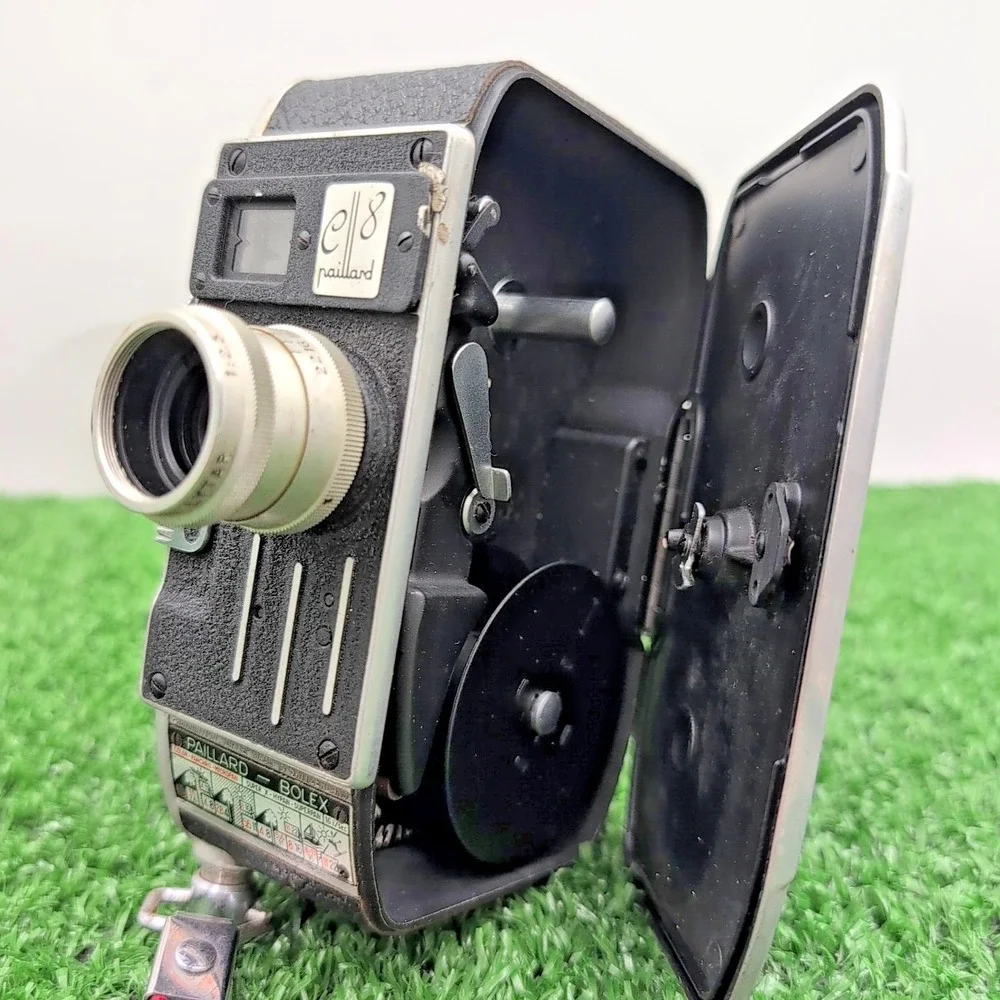 Paillard Vintage Bolex B8 C8S Movie Camera Switzerland‎ 8mm Black - Untested